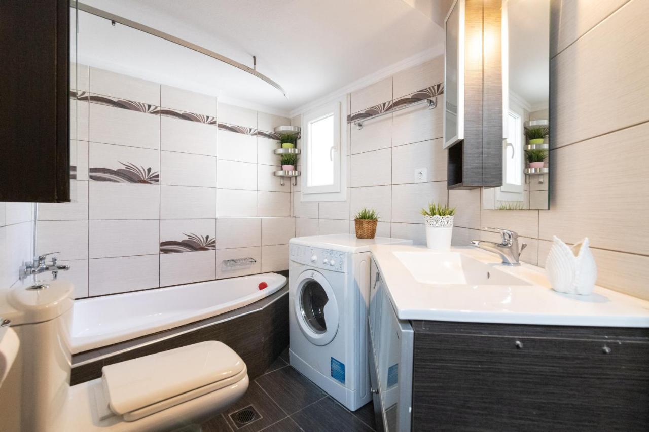 Apartament F & B Collection - Flat For 4 Saloniki Zewnętrze zdjęcie
